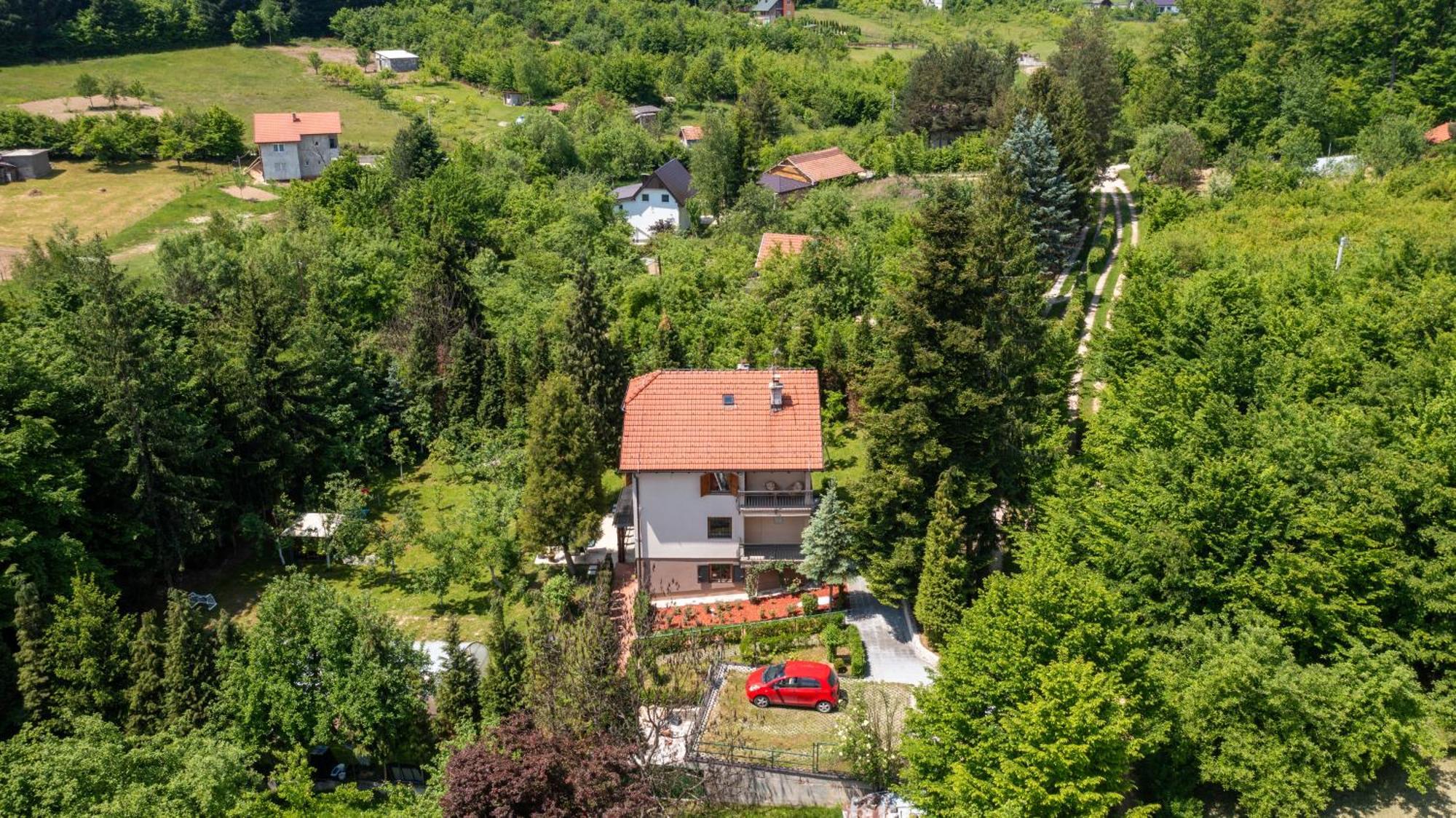 Apartment 6Bdr Home In Nature Sarajevo
