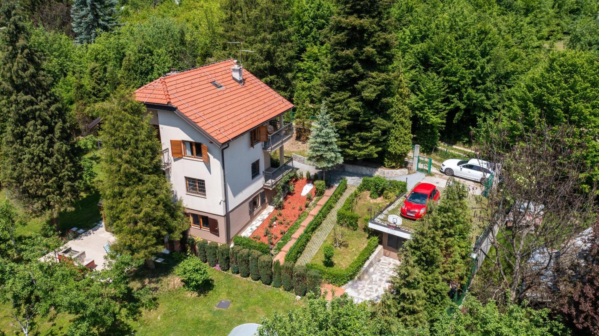 Apartment 6Bdr Home In Nature Sarajevo